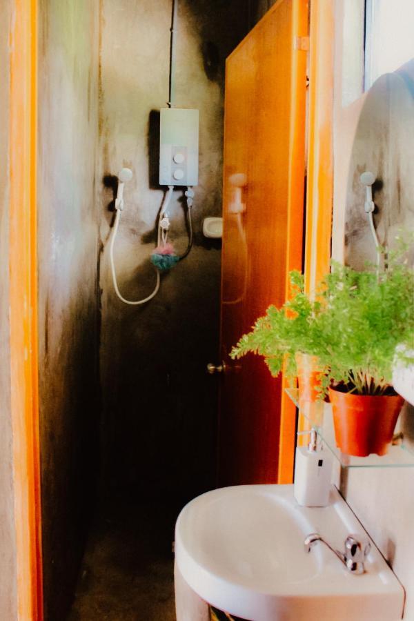 The Hangover Hostel Moalboal Zewnętrze zdjęcie